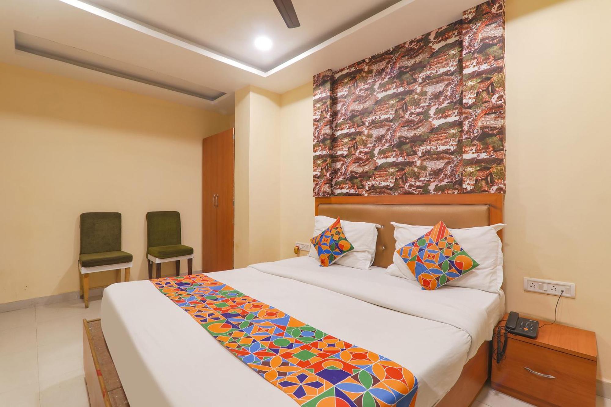 Fabhotel Swarn Banquet Kakarmatha Eksteriør billede